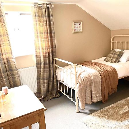 The Hayloft Villa Gestingthorpe ภายนอก รูปภาพ