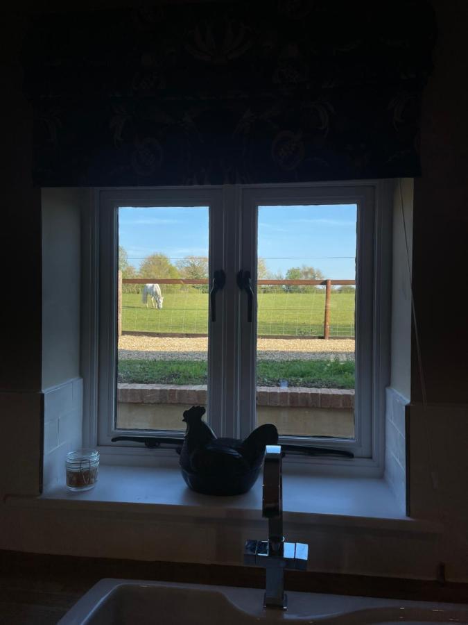 The Hayloft Villa Gestingthorpe ภายนอก รูปภาพ